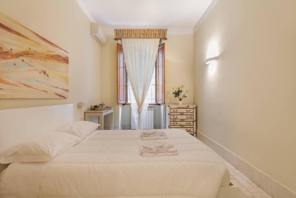 Borgo Pio - Quite And Spacious Apt Rome Luaran gambar