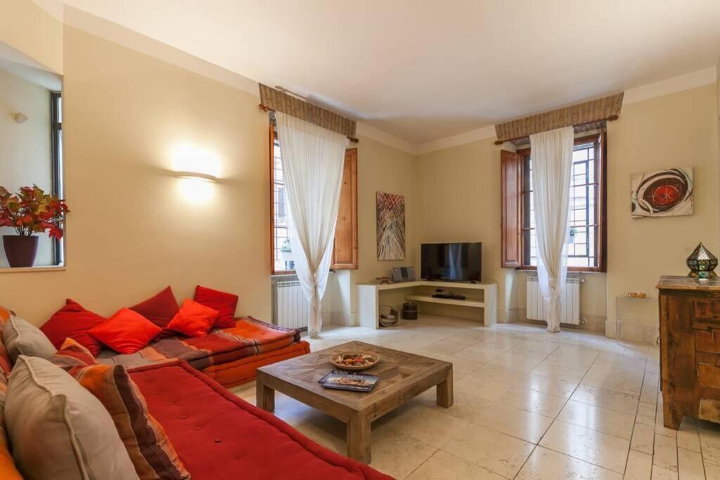 Borgo Pio - Quite And Spacious Apt Rome Luaran gambar